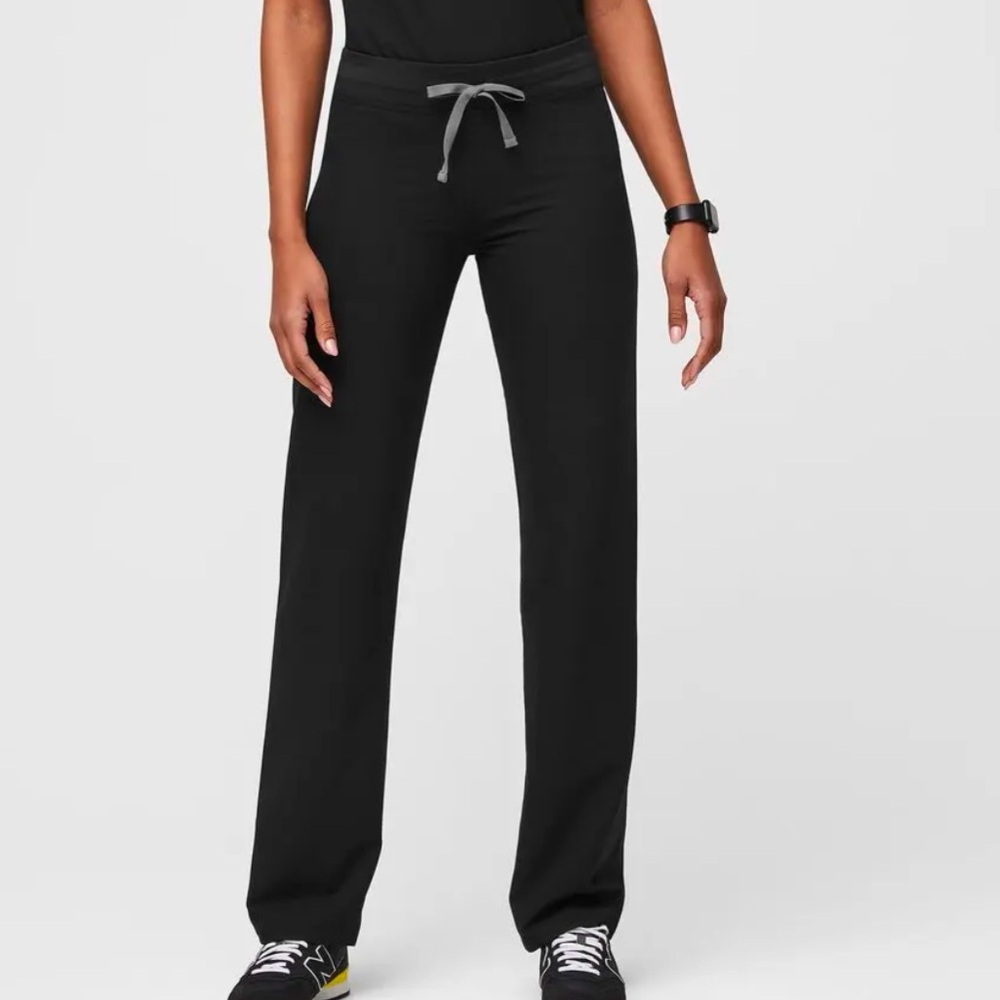 FIGS Livingston Pants in Black